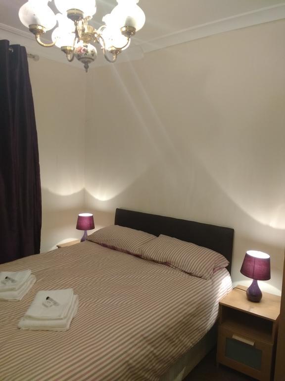 לונדון Acton Lodge Guest House חדר תמונה