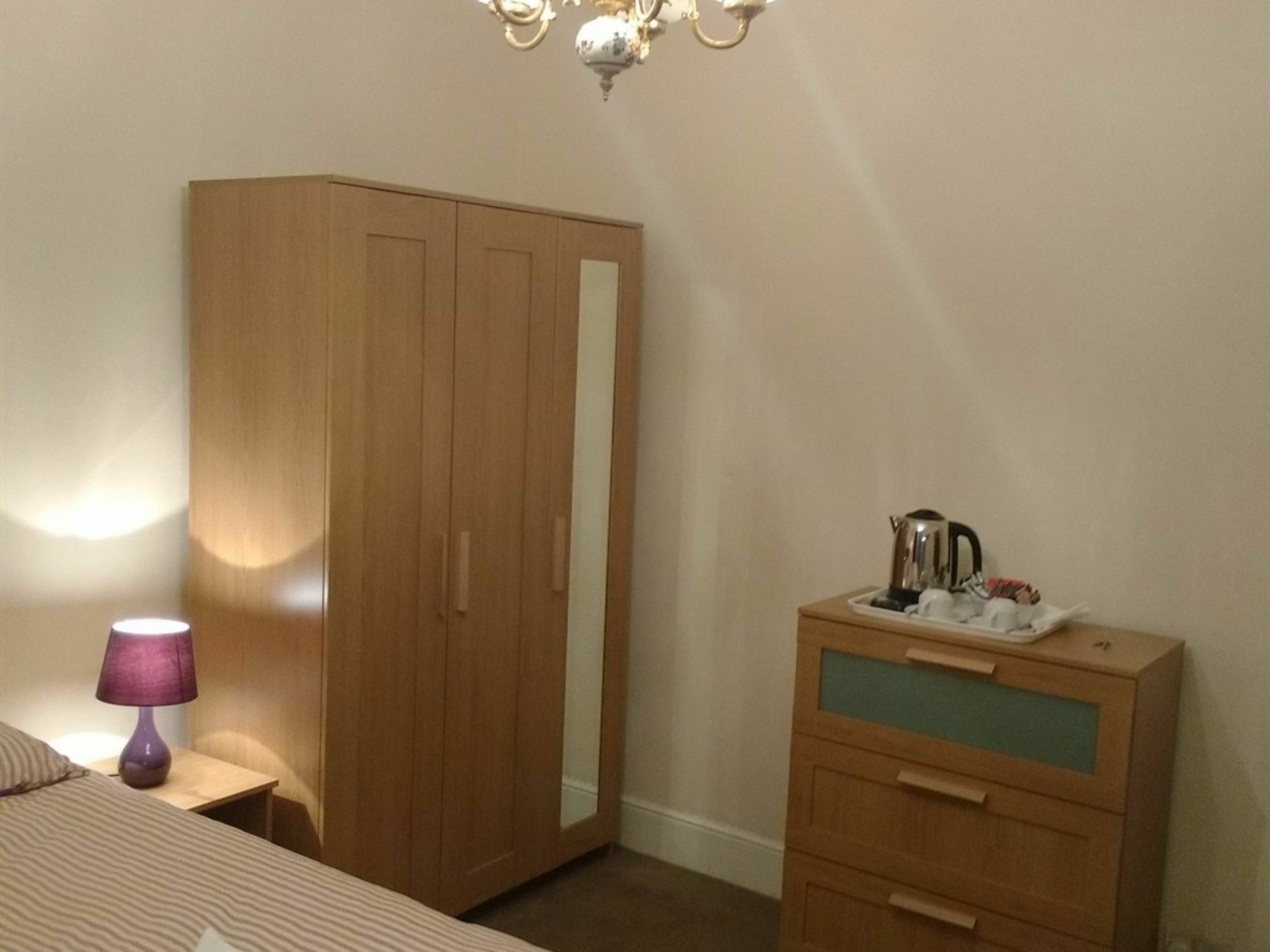 לונדון Acton Lodge Guest House מראה חיצוני תמונה